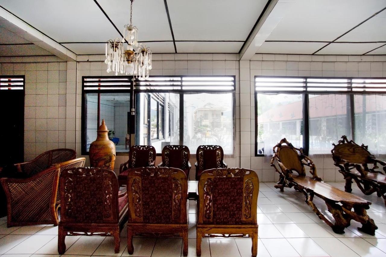 Oyo 2960 Wisma Bara Pagar Alam Pagaralam エクステリア 写真